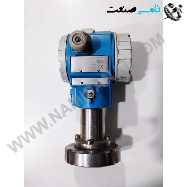 PMC71-AMA1K1MRBAA, واردات قطعات ,PEPERL FUCHS نامی صنعت,تجهیزات صنعتی,نمایندگی فروش سایر برند ها,نمایندگی فوش ایر برند های ABB,NAMISANAT,IFM,پترو شیمی ,فولاد,شرکت بازرگانی,نامی ,صنعت, سسایر سیستم ها,سیستم ها ,وکانکتور,مانیتور  ind.electronics,الکترونیک صنعتی,Encoders MEASUREMENT ,&INSTRUMENT,اندازه گیری و ابزار دقیق ind.power,برق صنعتی , Induction welding,,جوش القایی, hydraulic-pneumatic,,هیدرولیک  PMC71-AMA1K1MRBAA,PMC71-AMA1K1MRBA,PMC71-AMA1K1MRB,PMC71-AMA1K1MR,PMC71-AMA1K1M,PMC71-AMA1K1,PMC71-AMA1K,PMC71-AMA1,PMC71-AMA,PMC71-AM,PMC71-A,PMC71,PMC7,PMC Measuring Instruments-ENDRESS+HAUSER- ENDRESS ENDRESS+HAUSER pressure monitoring,DELTAPILOT S,E+H,Cerabar S PMC71, PMP71, PMP75TRANSMITTERوTechnical ,Hydrostatic level,level measurement   NAMISANAT.CO,https:,,www.namisanat.com,per,  اندرس هاوزر-خریداندرس هاوزر-خریداندرس,ترنسمیتراندرس هاوزر,محصولات اندرس  هاوزر,سطح سنج هیدرواستاتیک اندرس,سطح سنج اندرس هاوزر,اندازه گیری و ابزار دقیق  در سطح سنج هیدرواستاتیک، مبنای اندازه گیری، اندازه گیری فشار است. این روش، مشابه روش فشار تفاضلی است. با این تفاوت که در اینجا، مخزن تحت فشار نیست و فقط با محاسبه فشار در کف مخزن، می‌توان ارتفاع را به دست آورد. در سطح سنج هیدرواستاتیک در یکی از ساده‌ترین روش‌ها می‌توان یک ترانسمیتر فشار ساده را روی فلنجی در بدنه و نزدیک به کف مخزن نصب کرد به طوری که سنسور آن، در تماس با مایع قرار گیرد. در شیوه‌ای دیگر، که در شکل زیر نشان داده شده است، سنسور فشار به کمک کابلی از بالا به داخل مخزن فرستاده می‌شود. در این حالت، سنسور در نزدیکی کف مخزن قرار می‌گیرد و بدنه سنسور به بدنه  مقادیر فشار نسبی و مطلق را در شکل مشاهده می‌کنید. با توجه به رابطه کلیدی P=ρgHP=ρgH، دقت محاسبه ارتفاع به میزان زیادی به دقیق بودن چگالی ماده وابسته است چرا که تغییرات نسبتاً زیاد دما باعث تغییر در چگالی سیال می شود. به همین دلیل در همه این دستگاه ها از جمله اندازه گیرهای هیدرواستاتیکی،از جبران ساز دما نیز استفاده می شود. متدوال ترین ترانسدیوسر این وسایل از نوع پیزو الکتریک می باشد. در سطح سنج هیدرواستاتیک، ترانسمیتر در بیرون و با فاصله از مخزن نصب شده و مقدار فشار یا ارتفاع به صورت یک سیگنال جریان  4 تا 20mA به اتاق کنترل ارسال می‌شود.  ترانسمیتر دیجیتال فشار برای اندازه گیری سطح ، حجم و جرم مایعات ، همچنین اندازه گیری فشار مایعات و گازها کاربرد در اندازه گیری فشار در لوله ها و محفظه ها دارای گواهی نامه های حفاظتی بین المللی سنسور سطح سنج هیدرواستاتیک چگونه کار می کند؟  در سطح سنج هیدرواستاتیک، فشاری که سیال داخل مخزن بوجود می آورد، محاسبه می شود و بر اساس آن با فرمول خاصی، ارتفاع اندازه گیری می شود.  این کار به دو روش انجام می شود:  روش اول: یک ترانسمیتر فشار در نزدیکی کف مخازن به وسیله فلنج وصل می شود که مایع مستقیماً با آن تماس خواهد داشت. فشاری که با اضافه شدن مایع در مخزن، به این ترانسمیتر وارد میشود محاسبه شده و سیگنال آن توسط ترانسمیتر ارسال شده و طبق فرمول خاصی، ارتفاع محاسبه می شود.  روش دوم: در این روش ترانسمیتر، توسط یک کابل داخل مخزن فرستاده شده و توسط فلنج در نزدیکی کف مخزن و روی بدنه آن نصب میشود. و ادامه کار همانند روش قبل است.  فرمول محاسبه ارتفاع در این نوع اندازه گیری سطح، به صورت زیر است:  P=ρgH  همانگونه که میدانید، ρ علامت چگالی می باشد، و در این فرمول مشخص میشود که فشار به دست آمده، رابطه مستقیمی با چگالی دارد و به آن وابسته است. چگالی از کمیت هایی است که با تغییرات دمایی، تغییر میکند. برای ثابت کردن چگالی در این روش، بهتر است از جبران کننده دما استفاده کرد.  برای این کار از ترانسدیوسر درجه حرارت باید استفاده شود. این ترانسدیوسر باید از نوع پیزوالکتریک باشد.  چرا بهتر است از سنسور سطح سنج هیدرواستاتیک استفاده کرد؟  سنسور سطح سنج هیدرواستاتیک،به دلایلی که در ذیل به آن اشاره کرده ایم، در میان صنایع مختلف کاربرد دارد:  نصب و راه اندازی این سطح سنج ساده و بدون پیچیدگی است. خروجی آن استاندارد می باشد. برای اندازه گیری سطح مایعاتی که دارای نوسان و تلاطم هستند، مناسب است. برای فضاهای محدود همچون چاه ها، مناسب می باشد در مخازنی که قابل اشتعال هستند، میتوان استفاده کرد. ترانسمیتر فشارر اندرس هاوزر با بالاترین سطح عملکرد با سلول Contite برای اندازه گیری سطح هیدرواستاتیک فشار مورد استفاده قرار می گیرد.  ترانسمیتر فشار اندرس هاوزر Deltapilot FMB70 با سلول اندازه گیری Contite مقاوم در برابر میعانات و با دو محفظه به طور معمول در فرآیند و برنامه های بهداشتی استفاده می شود. این محصول برای اندازه گیری سطح در محیطهای مایع  مانند خمیر در ظروف باز یا بسته ساخته شده و تحت تأثیر تشکیل فوم یا کف نیز ممکن نیست قرار بگیرد. ماژول یکپارچه داده HistoROM , M-DAT مدیریت فرآیند و پارامترهای اندازه گیری شده ی ترانسمیتر فشار را آسان می کند. مطابق با استاندارد IEC 61508 برای استفاده در سیستم های ایمنی SIL3 طراحی شده است.  ویژگی های محدود کننده سطح سنج هیدرواستاتیک کدامند؟  سنسور سطح سنج هیدرواستاتیک، علاوه بر مزیت هایی که دارد، یک سری محدودیت هایی نیز برای مصرف کننده ایجاد می کند، که بهتر است قبل از تهیه این دستگاه به آنها اشراف داشته باشید تا انتخاب معقول تری داشته باشید. در ذیل به بررسی آن ها خواهیم پرداخت:  وابسته بودن به چگالی؛ همان گونه که قبلاً اشاره کردیم این دستگاه برای به دست آوردن ارتفاع و سطح سیال، به چگالی وابسته است. برای حل این مشکل میتوانید به روشی که در قسمت قبل تر به آن اشاره کردیم، اقدام نمایید. حساسیت به رسوب: از مواردی که باعث ایجاد خطا در اندازه گیری سطح سنج هیدرواستاتیک می شود، رسوب، لجن و کثیفی های ایجاد شده در کف مخازن است. به این دلیل که ترانسمیتر این دستگاه در کف مخازن نصب می گردد، کثیفی های ته نشین شده نیز باعث ایجاد فشار کاذب روی ترانسمیتر شده و خطا ایجاد میشود.  مزایای استفاده ترانسمیتر فشار اندرس هاوزر  قابلیت تولید مجدد بسیار خوب و ثبات طولانی مدت در اندازه گیری حداکثر ایمنی هیسترزیستی توسط سلول اندازه گیری مقاوم در برابر میعانات فراهم می شود. دقت مرجع بالا تا 0.075٪ مورد استفاده برای نظارت بر سطح فرآیند و فشار در مناطقی تا SIL3، دارای گواهینامه مطابق با استاندارد IEC 61508 توسط TÜV SÜD سطح بالایی از ایمنی هنگام کار به لطف نظارت بر عملکرد از سلول اندازه گیری تا برد های الکترونیکی تعویض آسان برد های الکترونیکی با HistoROM® , M-DAT تضمین شده است. برای استفاده در صنایع آب آشامیدنیمخزن بسته می‌شود تا از حرکت و ارتعاش احتمالی جلوگیری شود
