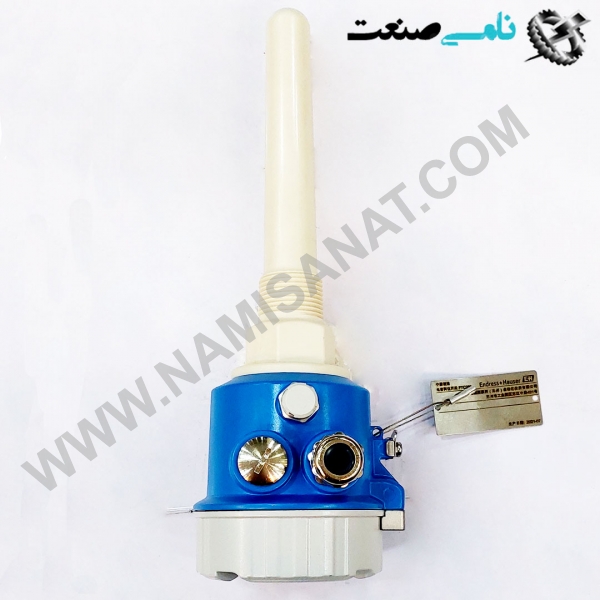 FTC260-BA2J1, واردات قطعات ,PEPERL FUCHS نامی صنعت,تجهیزات صنعتی,نمایندگی فروش سایر برند ها,نمایندگی فوش ایر برند های ABB,NAMISANAT,IFM,پترو شیمی ,فولاد,شرکت بازرگانی,نامی ,صنعت, سسایر سیستم ها,سیستم ها ,وکانکتور,مانیتور  ind.electronics,الکترونیک صنعتی,Encoders MEASUREMENT ,&INSTRUMENT,اندازه گیری و ابزار دقیق ind.power,برق صنعتی , Induction welding,,جوش القایی, hydraulic-pneumatic,,هیدرولیک   FTC260-BA2J1,FTC260-BA2J,FTC260-BA2,FTC260-BA,FTC260-B,FTC260,FTC26,FTC2,FTC, ENDRESS+HAUSER,MEAUREMENT&INSTRUMENT,PRODUCTS, NAMISANAT.CO,https:,https:,,www.namisanat.com,per, اندرس+هاوزر,اندازه‌گیری و ابزار دقیق,پروداکتس,  FTC260-BA2J1 یک سنسور سطح خازنی از سری Minicap شرکت اندرس هاوزر (Endress+Hauser) است. این سنسور برای تشخیص سطح مواد جامد به ویژه در محیط‌های با مواد تهاجمی و سنگین کاربرد دارد.  ویژگی‌ها و کاربردها: تشخیص سطح نقطه ای: این سنسور برای تشخیص سطح مواد جامد فله مانند غلات، آرد، پودر شیر، خوراک دام، سیمان، گچ و غیره مناسب است. اصل اندازه‌گیری خازنی: با استفاده از تغییر ظرفیت بین الکترود سنسور و بدنه مخزن، سطح مواد اندازه‌گیری می‌شود. مقاومت بالا: در برابر شرایط سخت محیطی مانند دما و فشار بالا و محیط‌های پر گرد و غبار مقاوم است. نصب آسان: طراحی ساده و کاربردی این سنسور، نصب و راه‌اندازی آن را آسان می‌کند. مقاومت مکانیکی: استحکام خمشی بالایی دارد و در برابر فشار و ضربه مقاوم است. گواهینامه‌ها: دارای گواهینامه‌های معتبر بین‌المللی مانند ATEX, FM, CSA, NEPSI و EAC است که نشان‌دهنده ایمنی و کیفیت بالای آن است.  مزایا: عدم تماس مستقیم با مواد: این سنسور با استفاده از اصل اندازه‌گیری خازنی، بدون نیاز به تماس مستقیم با مواد، سطح را اندازه‌گیری می‌کند. این ویژگی باعث کاهش احتمال آلودگی مواد و آسیب به سنسور می‌شود.  عملکرد قابل اعتماد: در شرایط سخت و محیط‌های صنعتی به طور قابل اعتماد کار می‌کند.  کاربردهای گسترده: به دلیل ویژگی‌های ذکر شده، در صنایع مختلفی از جمله صنایع غذایی، شیمیایی، ساختمانی و غیره کاربرد دارد.
