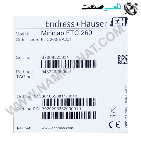 FTC260-BA2J1, واردات قطعات ,PEPERL FUCHS نامی صنعت,تجهیزات صنعتی,نمایندگی فروش سایر برند ها,نمایندگی فوش ایر برند های ABB,NAMISANAT,IFM,پترو شیمی ,فولاد,شرکت بازرگانی,نامی ,صنعت, سسایر سیستم ها,سیستم ها ,وکانکتور,مانیتور  ind.electronics,الکترونیک صنعتی,Encoders MEASUREMENT ,&INSTRUMENT,اندازه گیری و ابزار دقیق ind.power,برق صنعتی , Induction welding,,جوش القایی, hydraulic-pneumatic,,هیدرولیک   FTC260-BA2J1,FTC260-BA2J,FTC260-BA2,FTC260-BA,FTC260-B,FTC260,FTC26,FTC2,FTC, ENDRESS+HAUSER,MEAUREMENT&INSTRUMENT,PRODUCTS, NAMISANAT.CO,https:,https:,,www.namisanat.com,per, اندرس+هاوزر,اندازه‌گیری و ابزار دقیق,پروداکتس,  FTC260-BA2J1 یک سنسور سطح خازنی از سری Minicap شرکت اندرس هاوزر (Endress+Hauser) است. این سنسور برای تشخیص سطح مواد جامد به ویژه در محیط‌های با مواد تهاجمی و سنگین کاربرد دارد.  ویژگی‌ها و کاربردها: تشخیص سطح نقطه ای: این سنسور برای تشخیص سطح مواد جامد فله مانند غلات، آرد، پودر شیر، خوراک دام، سیمان، گچ و غیره مناسب است. اصل اندازه‌گیری خازنی: با استفاده از تغییر ظرفیت بین الکترود سنسور و بدنه مخزن، سطح مواد اندازه‌گیری می‌شود. مقاومت بالا: در برابر شرایط سخت محیطی مانند دما و فشار بالا و محیط‌های پر گرد و غبار مقاوم است. نصب آسان: طراحی ساده و کاربردی این سنسور، نصب و راه‌اندازی آن را آسان می‌کند. مقاومت مکانیکی: استحکام خمشی بالایی دارد و در برابر فشار و ضربه مقاوم است. گواهینامه‌ها: دارای گواهینامه‌های معتبر بین‌المللی مانند ATEX, FM, CSA, NEPSI و EAC است که نشان‌دهنده ایمنی و کیفیت بالای آن است.  مزایا: عدم تماس مستقیم با مواد: این سنسور با استفاده از اصل اندازه‌گیری خازنی، بدون نیاز به تماس مستقیم با مواد، سطح را اندازه‌گیری می‌کند. این ویژگی باعث کاهش احتمال آلودگی مواد و آسیب به سنسور می‌شود.  عملکرد قابل اعتماد: در شرایط سخت و محیط‌های صنعتی به طور قابل اعتماد کار می‌کند.  کاربردهای گسترده: به دلیل ویژگی‌های ذکر شده، در صنایع مختلفی از جمله صنایع غذایی، شیمیایی، ساختمانی و غیره کاربرد دارد.