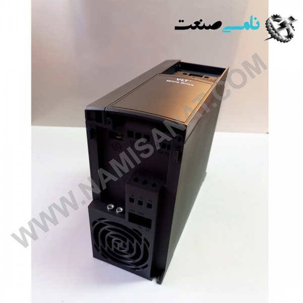 132F0024/FC-051P3K0T4E20H3BXC, واردات قطعات ,PEPERL FUCHS نامی صنعت,تجهیزات صنعتی,نمایندگی فروش سایر برند ها,نمایندگی فوش ایر برند های ABB,NAMISANAT,IFM,پترو شیمی ,فولاد,شرکت بازرگانی,نامی ,صنعت, سسایر سیستم ها,سیستم ها ,وکانکتور,مانیتور  ind.electronics,الکترونیک صنعتی,Encoders MEASUREMENT ,&INSTRUMENT,اندازه گیری و ابزار دقیق ind.power,برق صنعتی , Induction welding,,جوش القایی, hydraulic-pneumatic,,هیدرولیک    132F0024,FC-051P3K0T4E20H3BXC,132F0024,FC-051P3K0T4E20H3BX,132F0024,FC-051P3K0T4E20H,132F0024,FC-051P3K0T4E20H,132F0024,FC-051P3K0T4E20,132F0024,FC-051P3K0T4E2,132F0024,FC-051P3K0T4E,132F0024,FC-051P3K0T4E2,132F0024,FC-051P3K0T4,132F0024,FC-051P3K0T,132F0024,FC-051P3K0,132F0024,FC-051P3K,132F0024,FC-051P3K,132F0024,FC-051P,132F0024,FC-051,132F0024,FC-05,132F0024,FC-0,132F0024,FC,132F0024,F,132F0024,,132F0024,132F002,132F00,132F0,132F,132, DANFOSS,DRIVE,DRIVE-INVERTER,IND.AUTOMATION,control panel ,NAMISANAT.CO,https:,https:,,www.namisanat.com,per, دانفوس,دنفوس,درایو,اینورتر,درایو-اینورتر,اتومایسیون صنعتی,کنترل پنل, درایو اینورتر اتوماسیون صنعتی، یک تجهیز الکترونیکی است که برای کنترل دور و سرعت موتورهای الکتریکی در محیط‌های صنعتی استفاده می‌شود. اینورترها با تغییر فرکانس برق ورودی به موتور، سرعت آن را تنظیم می‌کنند و به این ترتیب، به بهینه‌سازی مصرف انرژی، افزایش طول عمر موتور و بهبود عملکرد سیستم‌های صنعتی کمک می‌کنند. توضیحات بیشتر: کاربرد: درایوهای اینورتر در انواع مختلفی از کاربردهای صنعتی، از جمله پمپ‌ها، فن‌ها، کمپرسورها و ماشین‌آلات، استفاده می‌شوند. عملکرد: اینورترها با تبدیل جریان مستقیم (DC) به جریان متناوب (AC) با فرکانس قابل تنظیم، سرعت موتور را کنترل می‌کنند. این تغییر فرکانس، امکان تنظیم دور موتور و در نتیجه کنترل دقیق سرعت و گشتاور آن را فراهم می‌کند.  مزایا: استفاده از درایو اینورتر در اتوماسیون صنعتی مزایای متعددی دارد، از جمله: کاهش مصرف انرژی: اینورترها با تنظیم دقیق سرعت موتور، از مصرف بی‌رویه انرژی جلوگیری می‌کنند و به کاهش هزینه‌های انرژی کمک می‌کنند.  افزایش طول عمر موتور: با کاهش تنش‌های مکانیکی ناشی از راه‌اندازی و توقف‌های ناگهانی، عمر مفید موتور افزایش می‌یابد.  بهبود عملکرد سیستم: اینورترها با کنترل دقیق سرعت و گشتاور موتور، عملکرد سیستم‌های صنعتی را بهبود می‌بخشند و از وقوع مشکلات ناشی از نوسانات ولتاژ و جریان جلوگیری می‌کنند.  کنترل از راه دور: اینورترها امکان کنترل از راه دور فرآیندها را فراهم می‌کنند و به این ترتیب، کارایی و ایمنی فرآیندهای صنعتی را افزایش می‌دهند.  انواع: درایوهای اینورتر در انواع مختلفی از جمله تک فاز و سه فاز و همچنین بر اساس نوع کاربری، در بازار موجود هستند.  انتخاب: انتخاب درایو اینورتر مناسب برای یک کاربرد خاص، به عواملی مانند توان موتور، نوع کاربرد و ویژگی‌های مورد نیاز بستگی دارد. 